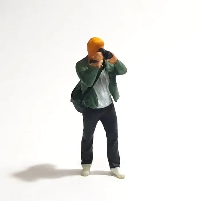 Figure Mamat skala 1/64 diorama miniature thumbnail 2