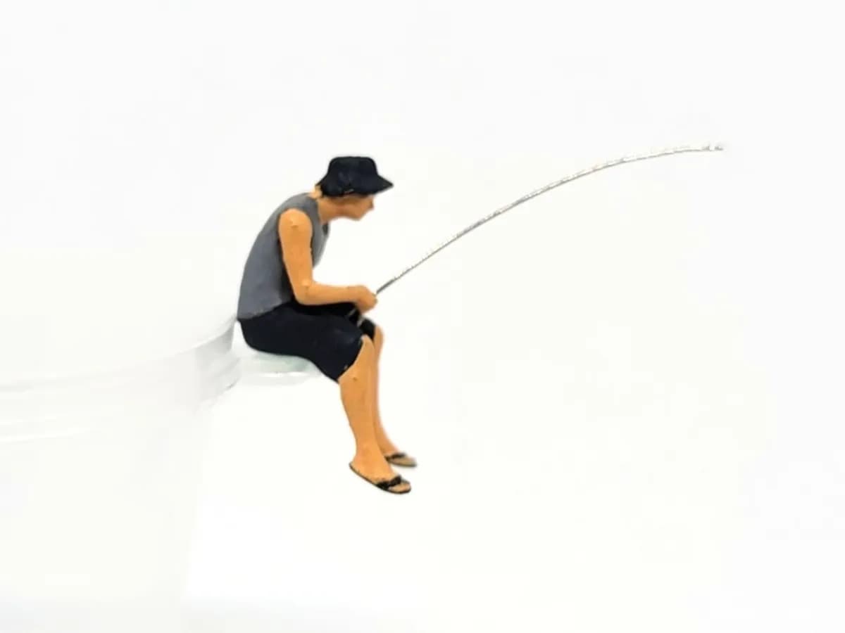 Miniture toy Figure Sugeng mancing pinggir kali skala 1-64 diorama diecast thumbnail 3