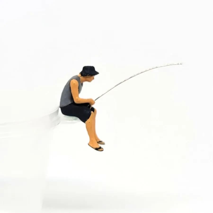 Miniature toy Figure Sugeng mancing pinggir kali skala 1-64 diorama diecast thumbnail 3