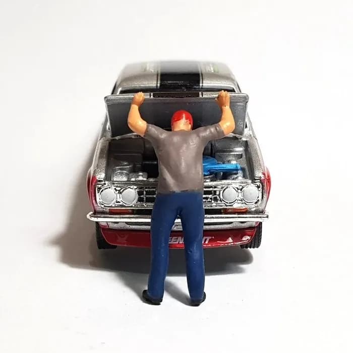 Miniature toy Figure Rohman bengkel skala 1/64 diorama diecast thumbnail 3
