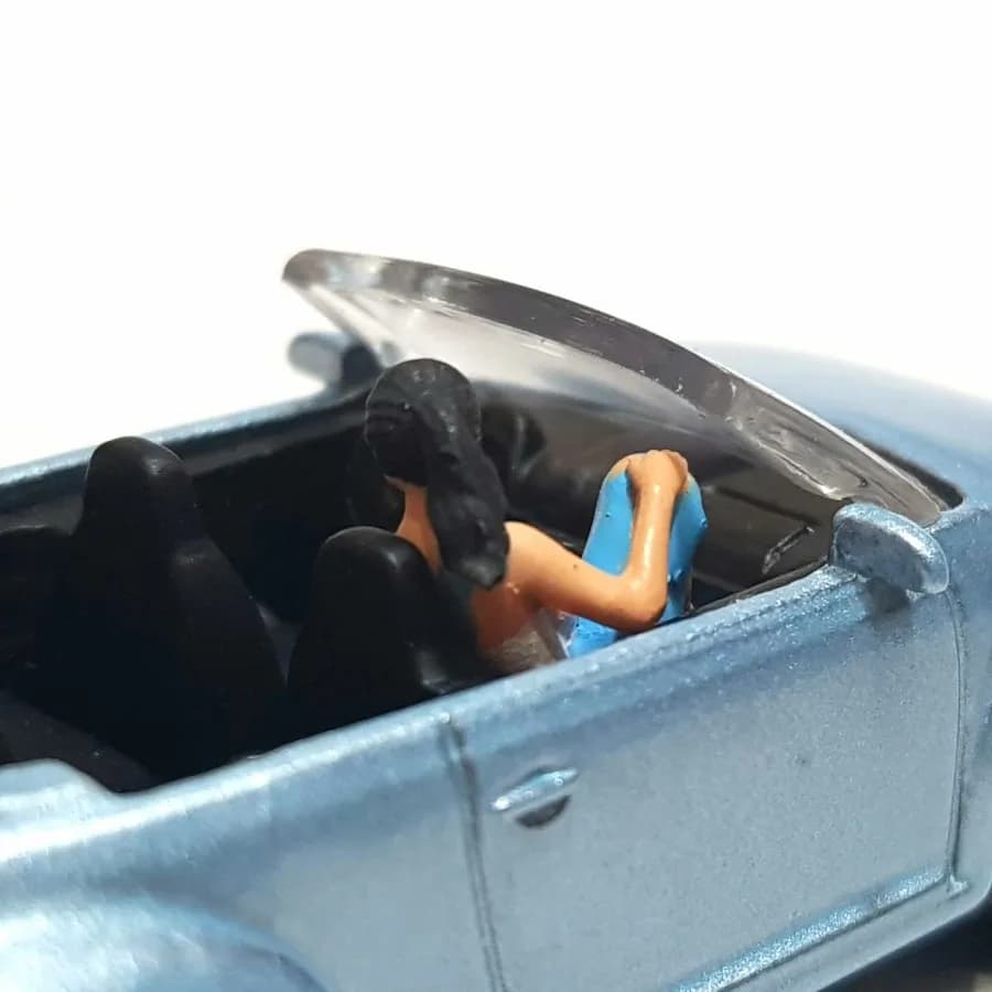 Figure Lexi penumpang skala 1/64 diorama miniature toy thumbnail 3