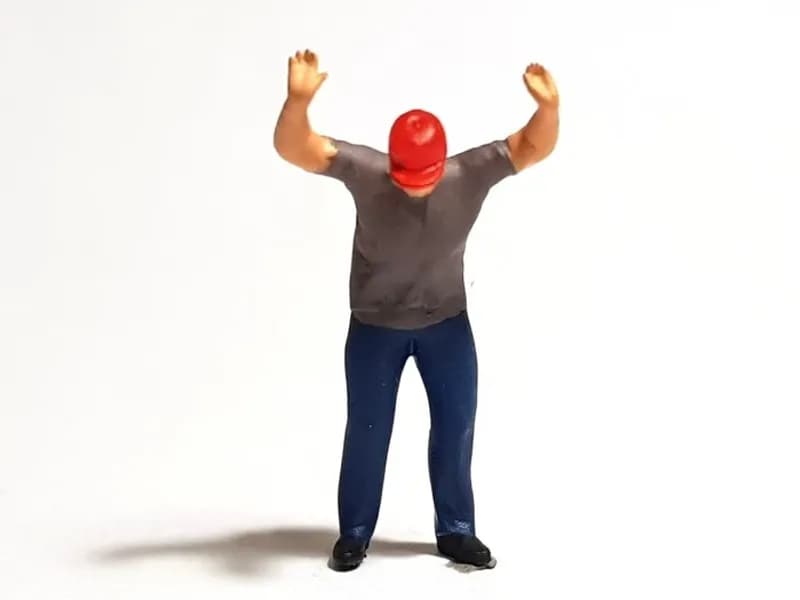 Miniature toy Figure Rohman bengkel skala 1/64 diorama diecast thumbnail 4