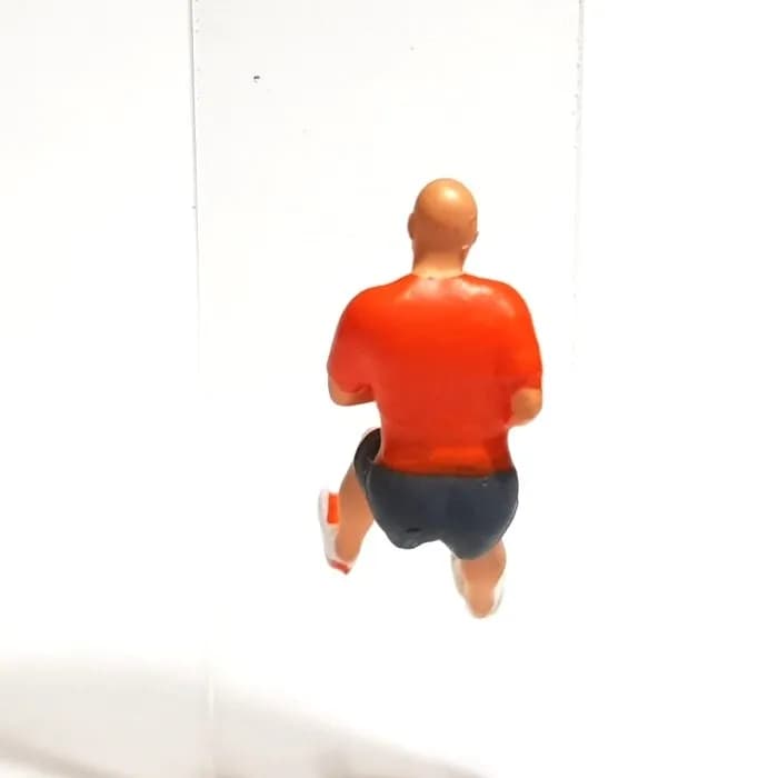 Figure Wahidin climbing skala 1/64 diorama miniature thumbnail 3