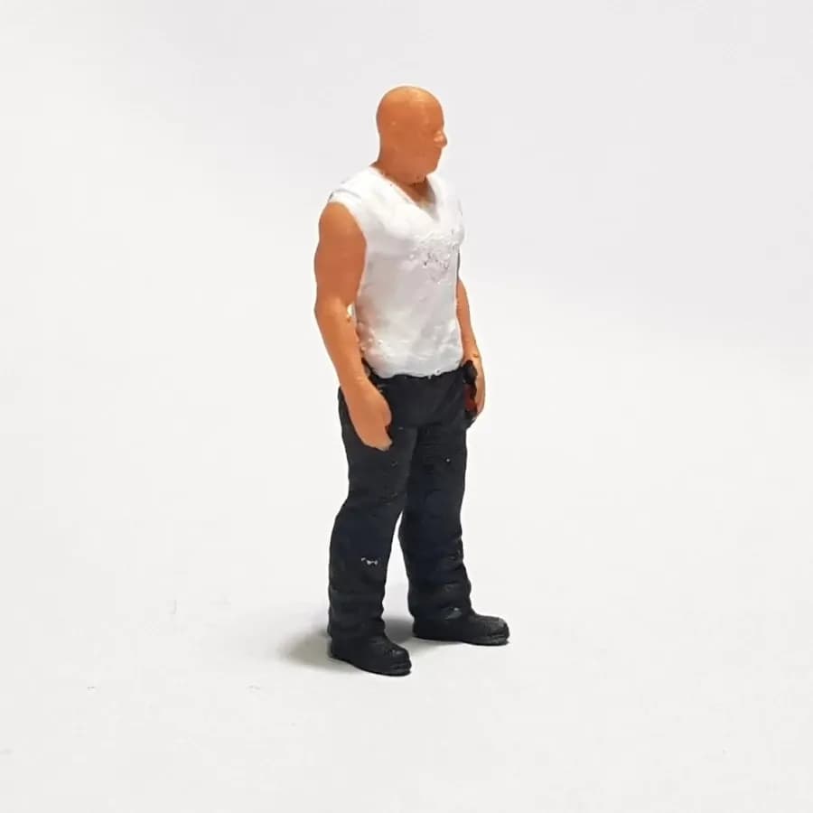 Figure Dom Toretto fast n furious skala 1-64 thumbnail 5