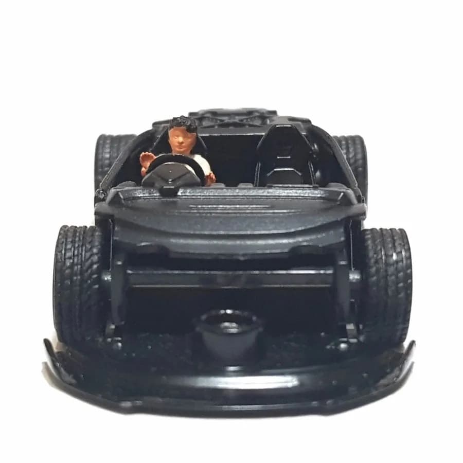 Figure Gatot driver lambo skala 1/64 diorama miniature thumbnail 3