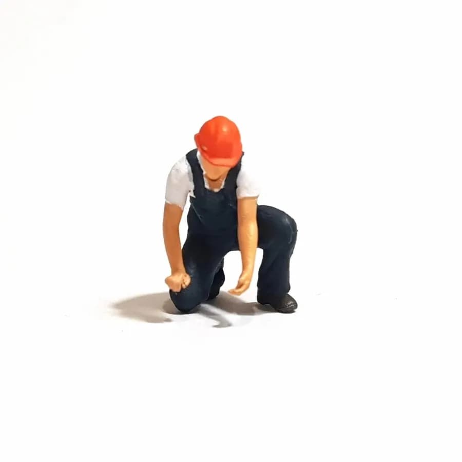 Miniature toy Figure Prayitno construction skala 1-64 diorama diecast thumbnail 4