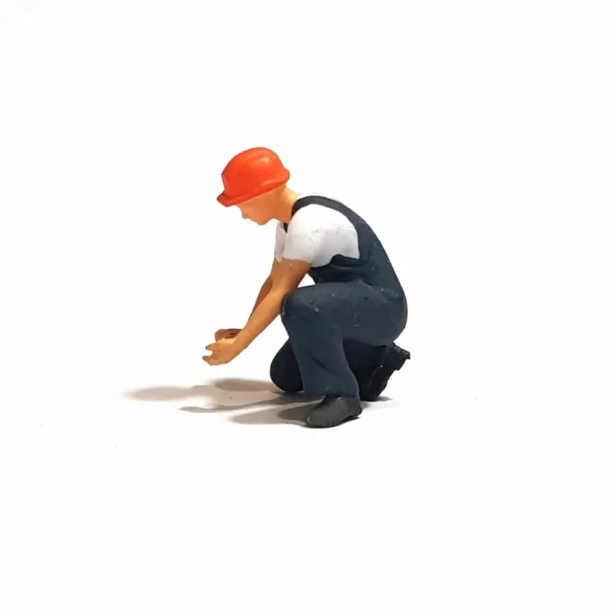Miniature toy Figure Prayitno construction skala 1-64 diorama diecast thumbnail 5