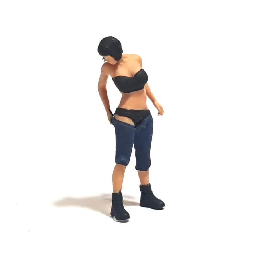Figure Emily skala 1/64 diorama miniature thumbnail 2