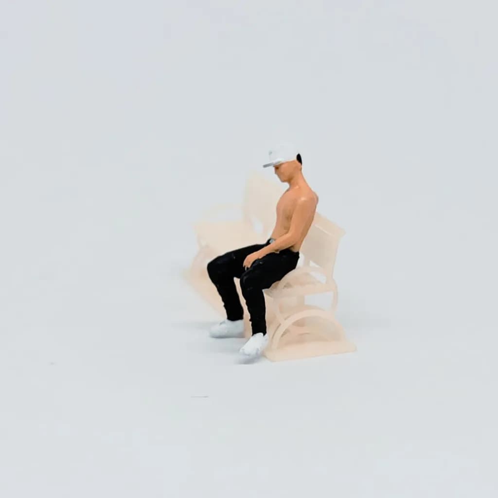 Miniature figure Bibier duduk skala 1/64 diorama thumbnail 4