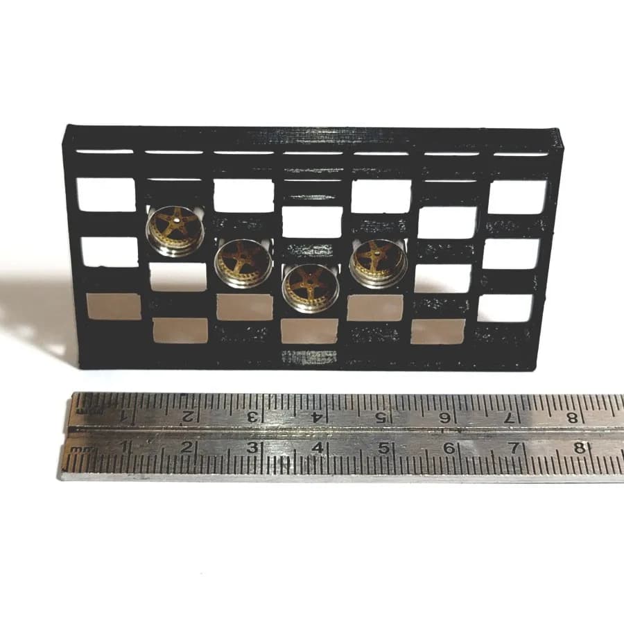 Miniature toy Rak velg zig zag skala 1-64 diorama miniature thumbnail 3