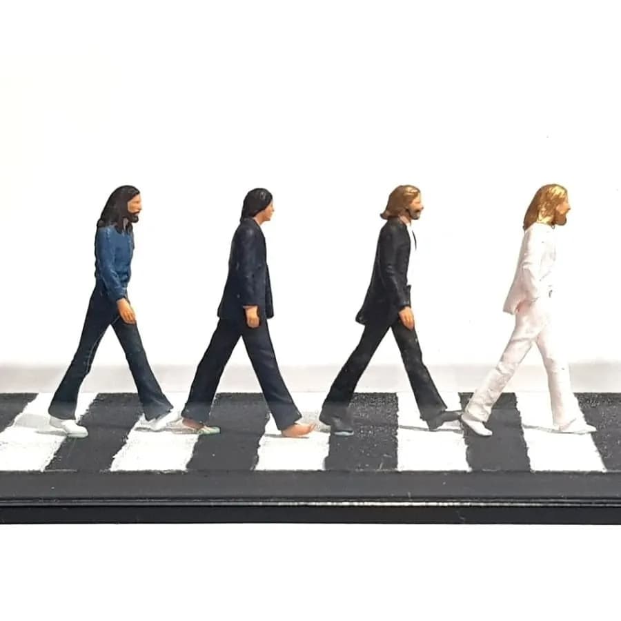 Miniatur toys Figure The Beatles Abbey Road skala 1-64 diorama