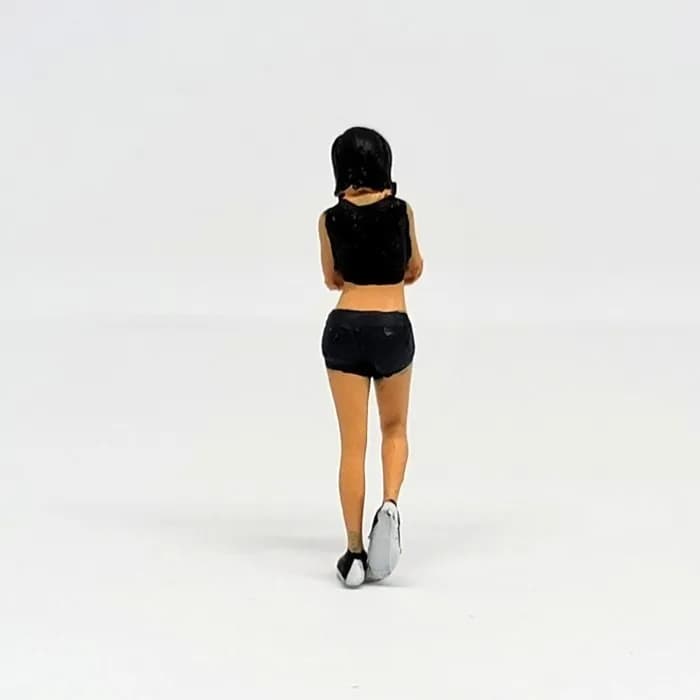 Figure Dinda girl skala 1/64 diorama miniature thumbnail 4