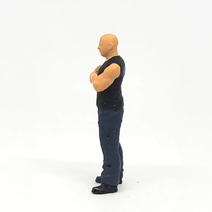 Miniature toy Figure Dom Toretto fnf sidakep skala 16464 diorama thumbnail 3