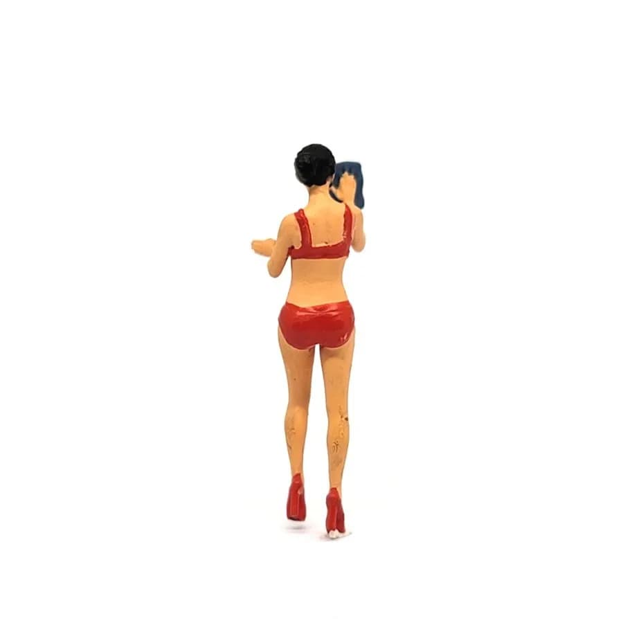 Figure Sandra carwash girl skala 1/64 diorama miniature thumbnail 5