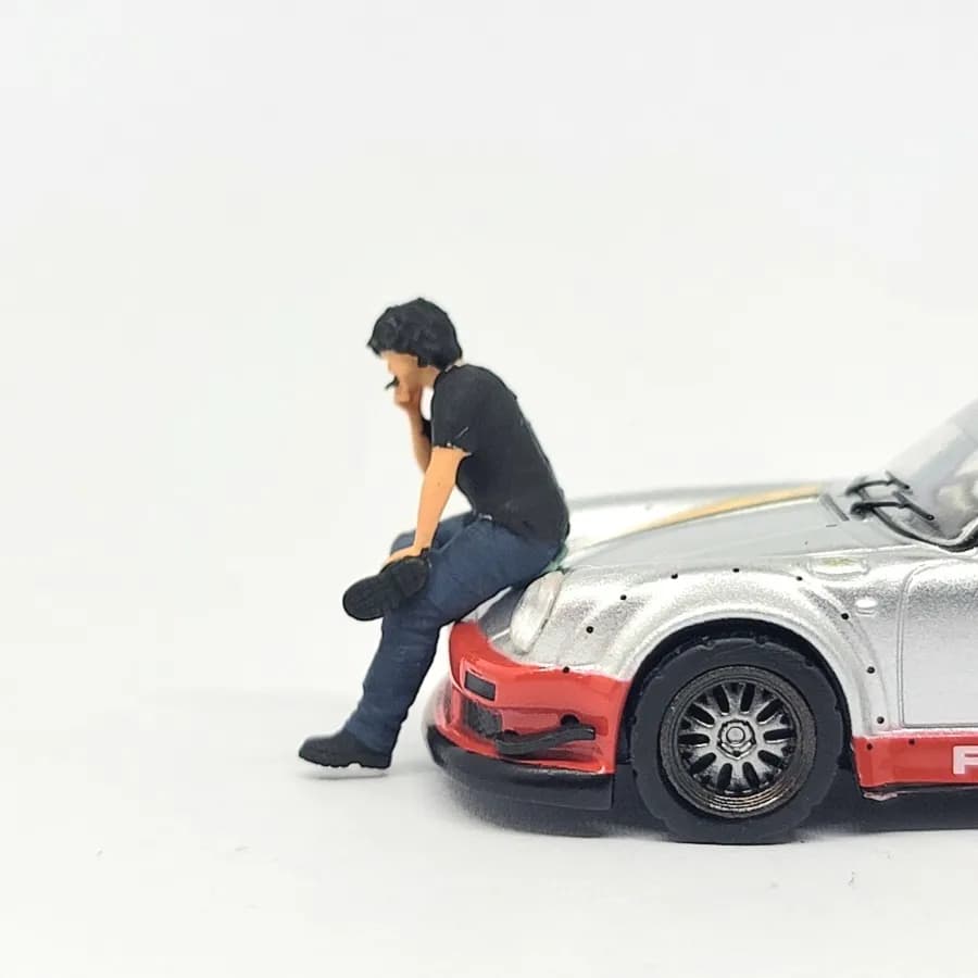 Miniature toy Figure Akira Nakai RWB Rauh-Welt Begriff skala 1/64 duduk diorama thumbnail 4
