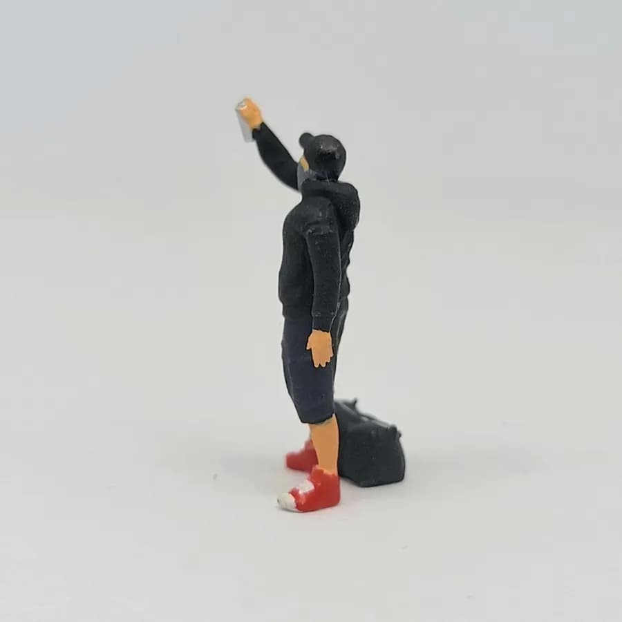 Miniature toy Figure Kai grafiti mural street style skala 1-64 diorama diecast thumbnail 3