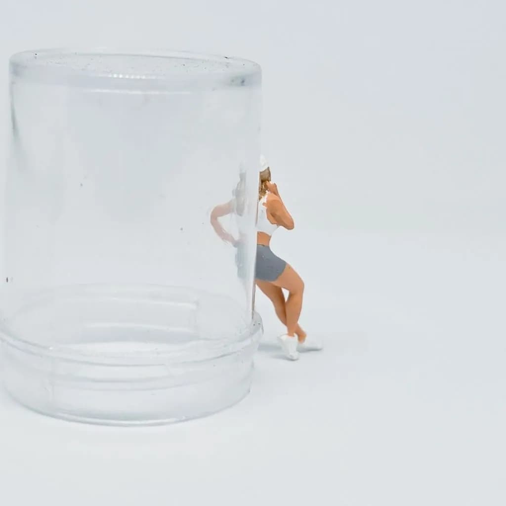 Miniature toy figure Indah skala 1/64 diorama thumbnail 6