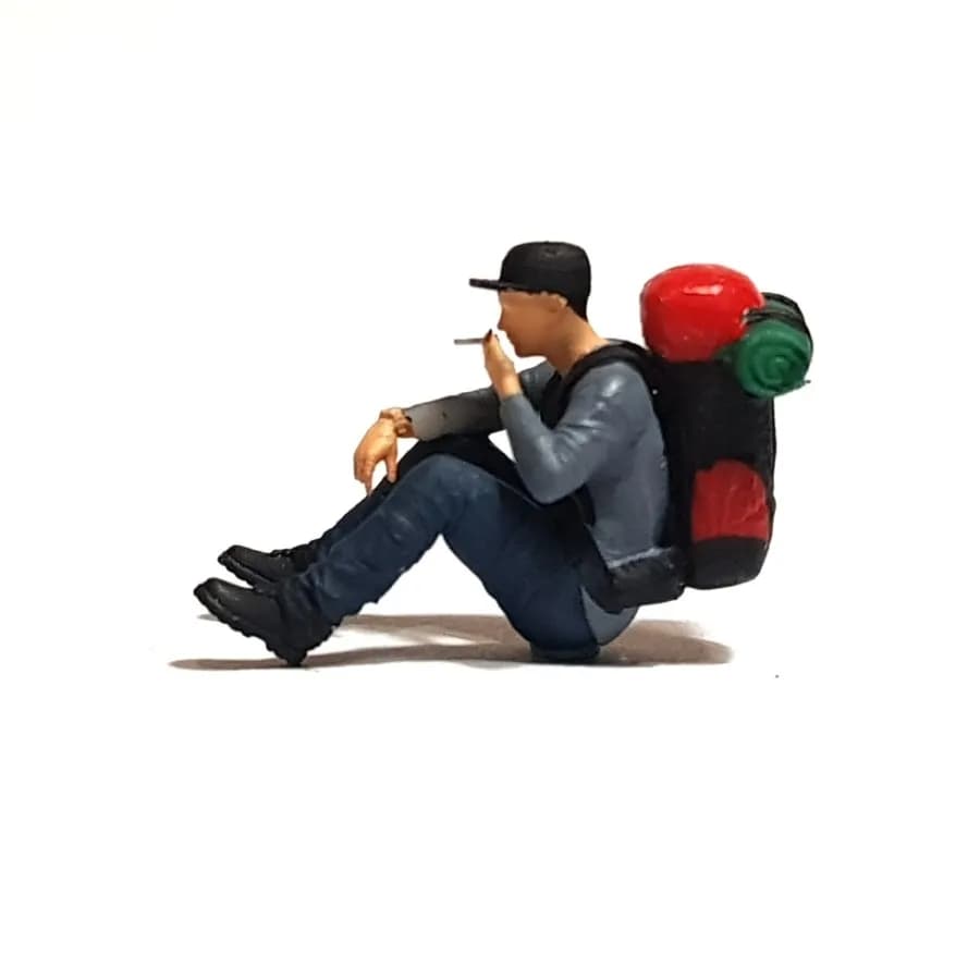 Miniature toy Figure Hardian duduk camping skala 1/64 diorama diecast thumbnail 6