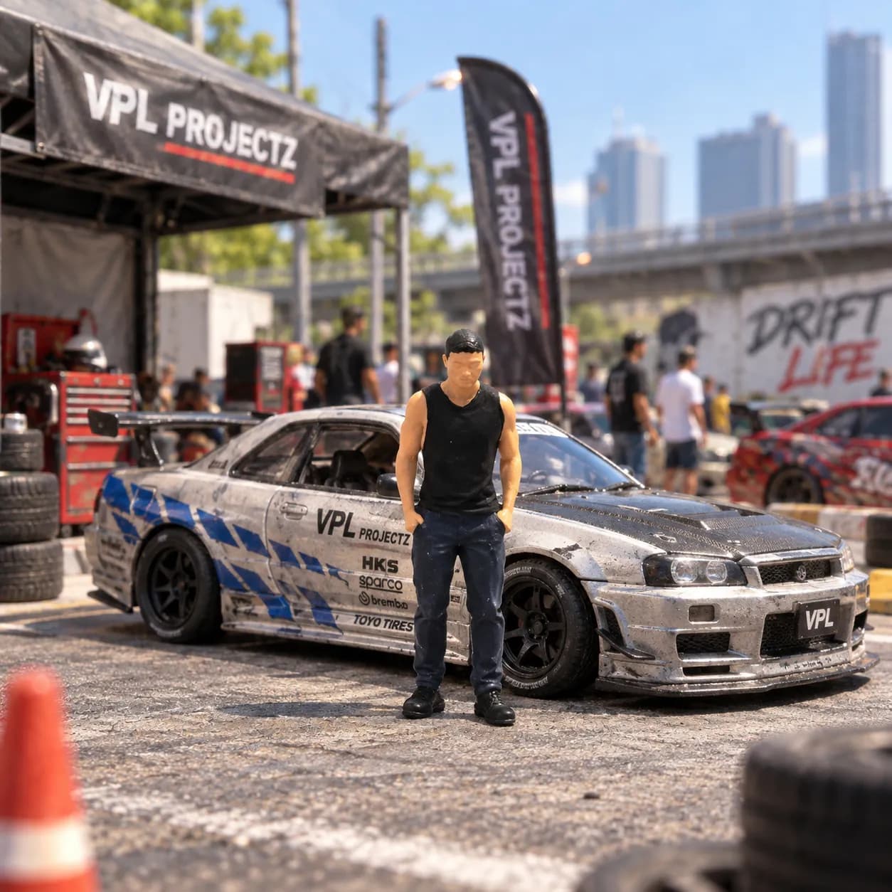 Figure drift king Takashi berdiri fnf fast n furious Tokyo Drift skala 1/64 tiduran miniature diorama image 1
